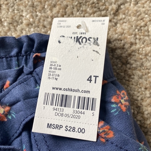 OshKosh NWT Floral Skirt with Bow and Pockets size 4T - Picture 6 of 6